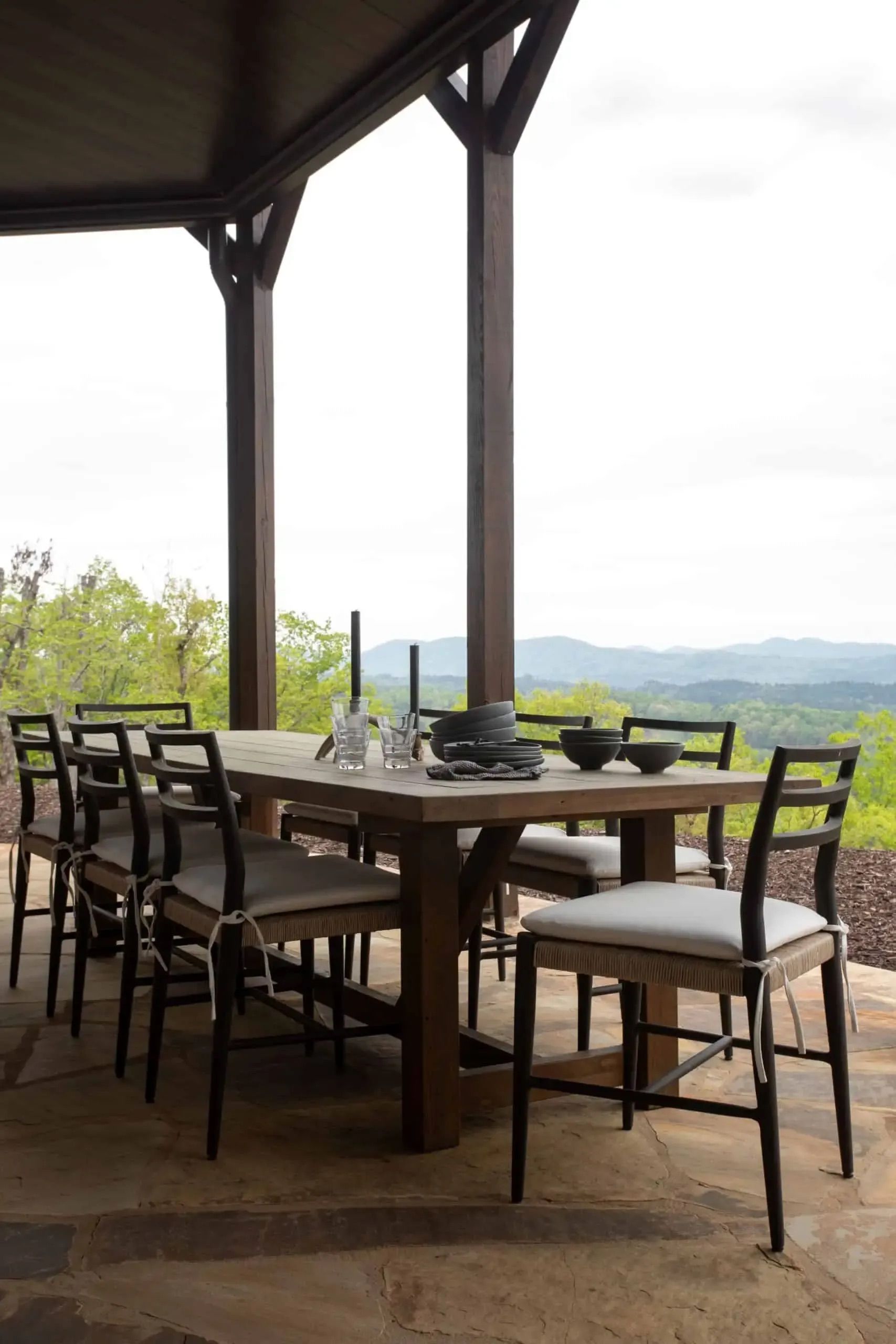 outdoor dining area outside cabin